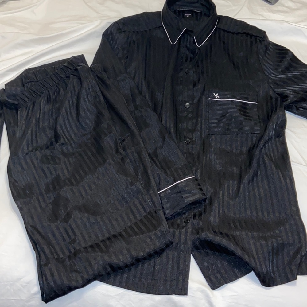 NWOT Victoria Secret pajamas